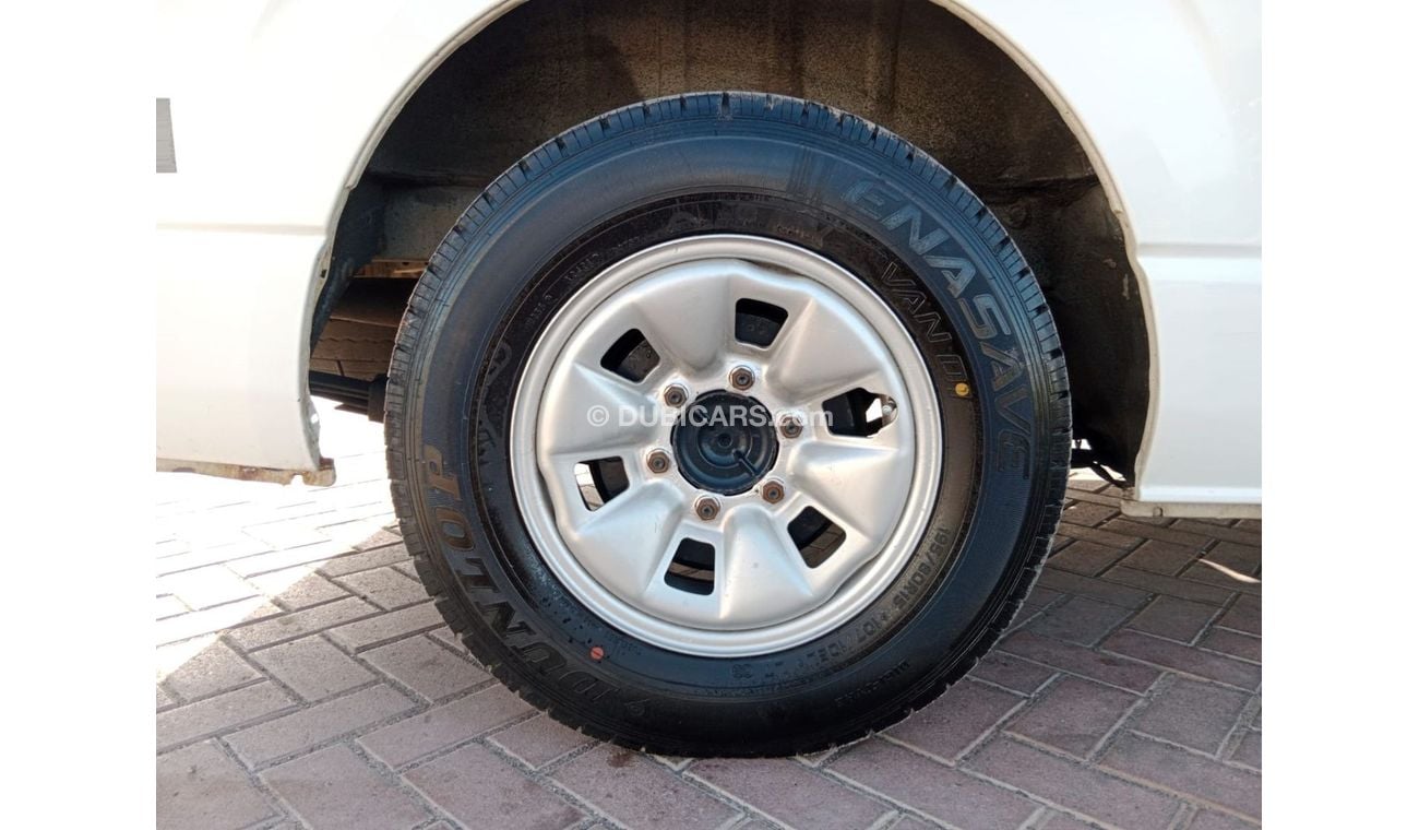 Toyota Hiace TOYOTA HIACE COMMUTER VAN RIGHT HAND DRIVE(PM05477)