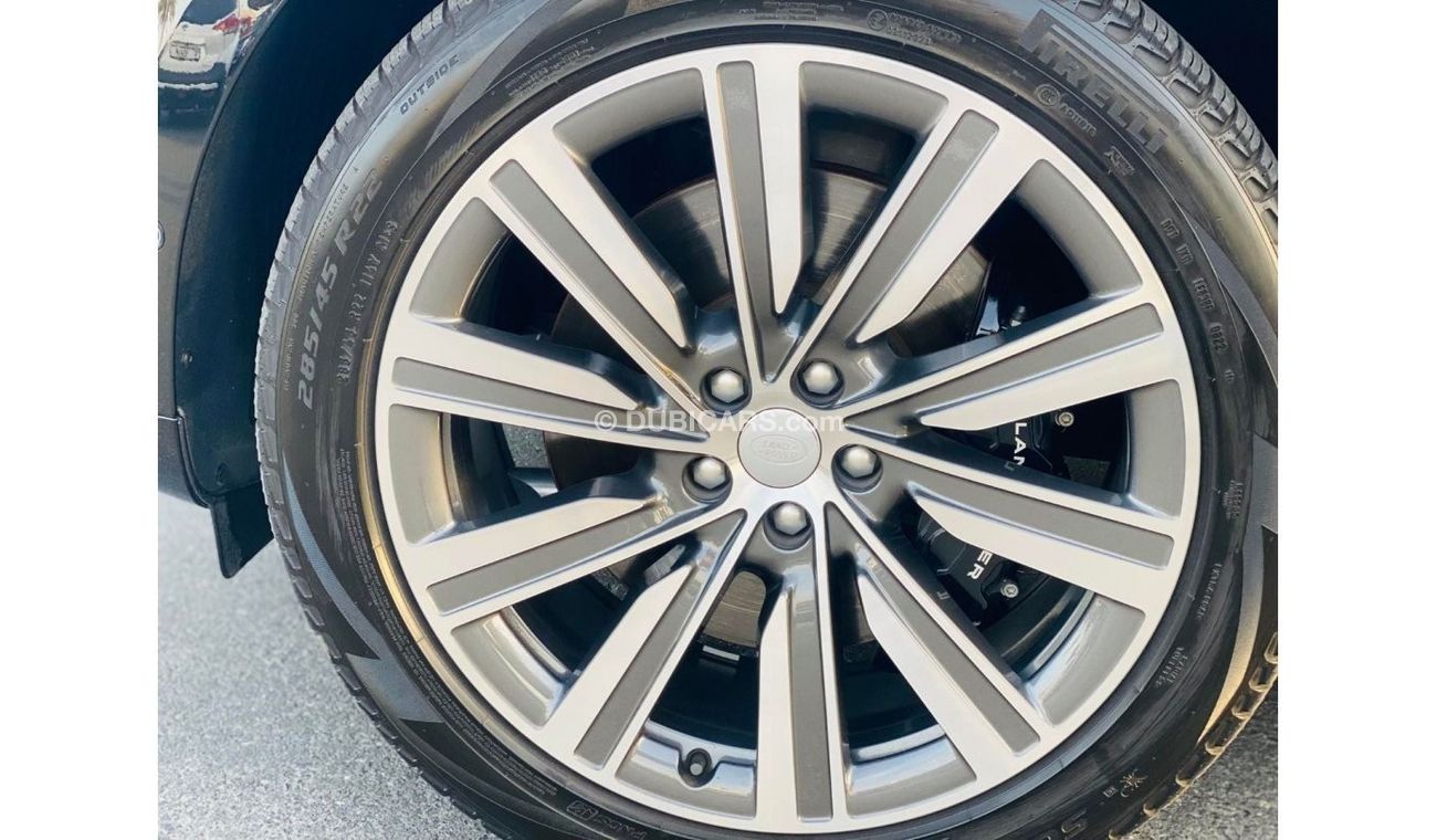 لاند روفر رينج روفر GCC SPEC UNDER WARRANTY AND SERVICE CONTRACT