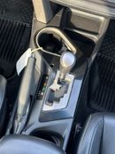 تويوتا راف ٤ Limited 2.5L push start, leather seats, Power seats,sunroof