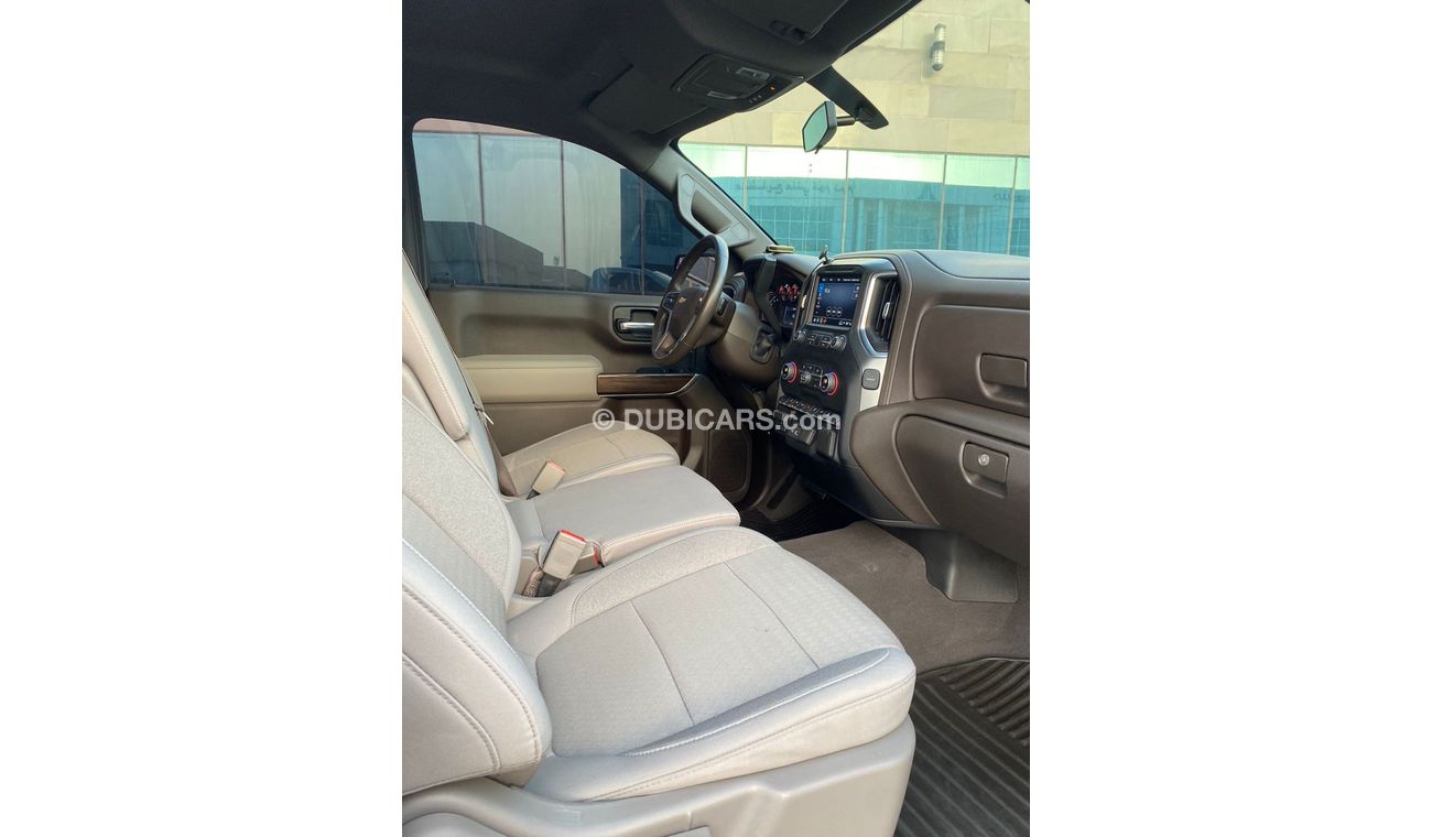 Chevrolet Silverado LT