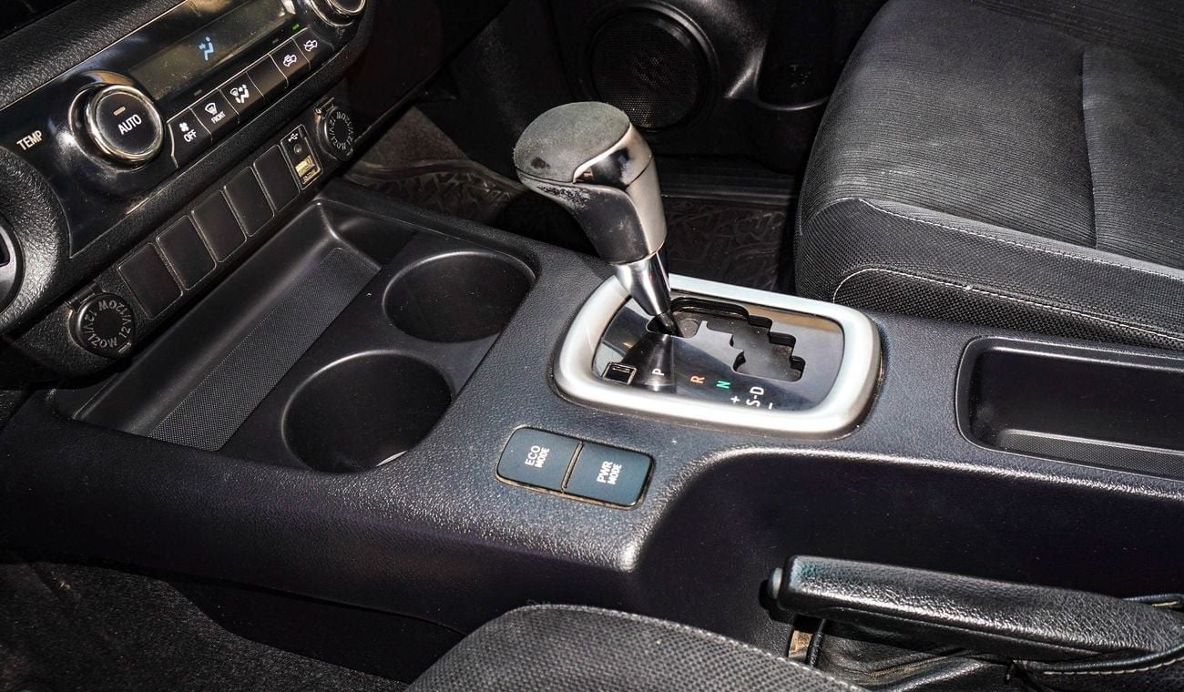 Toyota Hilux GLX 2.7L Double Cab Utility A/T