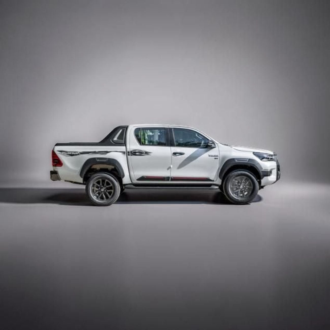 Toyota Hilux Surf HILUX 4.0 ADVENTURE 2026