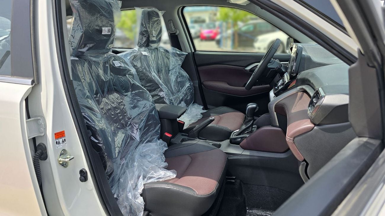 Toyota Urban Cruiser 2025 Toyota Urban Cruiser GLX 1.5L AT Petrol (White)