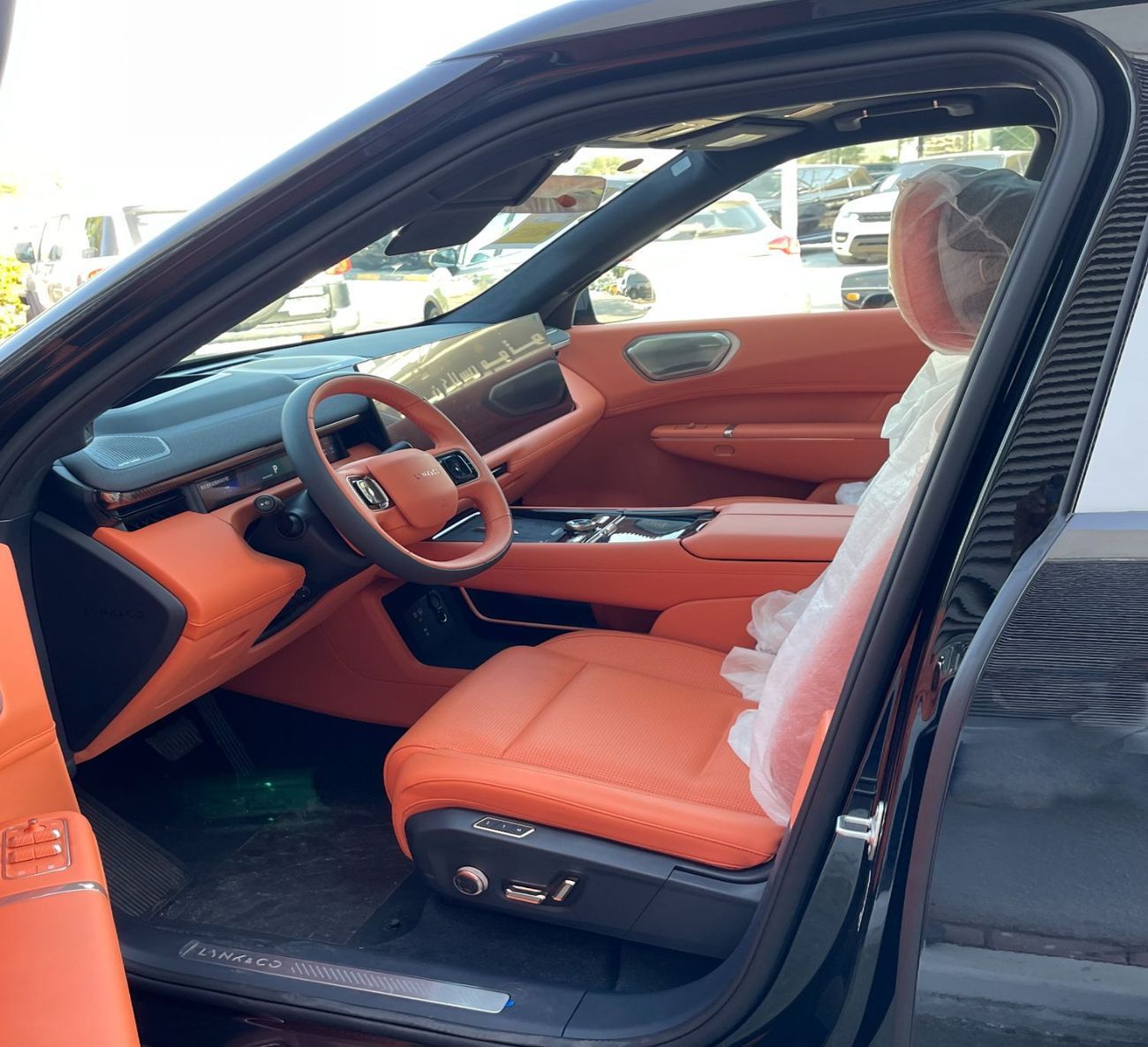 Lynk & Co 900 EM-P: A Chinese High-tech PHEV With 725 HP