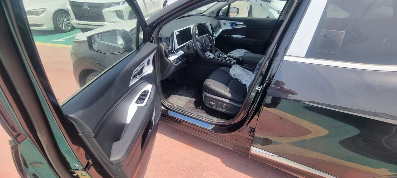 New Kia Sportage 1.6 4X4 ,FULL OPTION , SUNROOF PANRAMIC , LEATHER