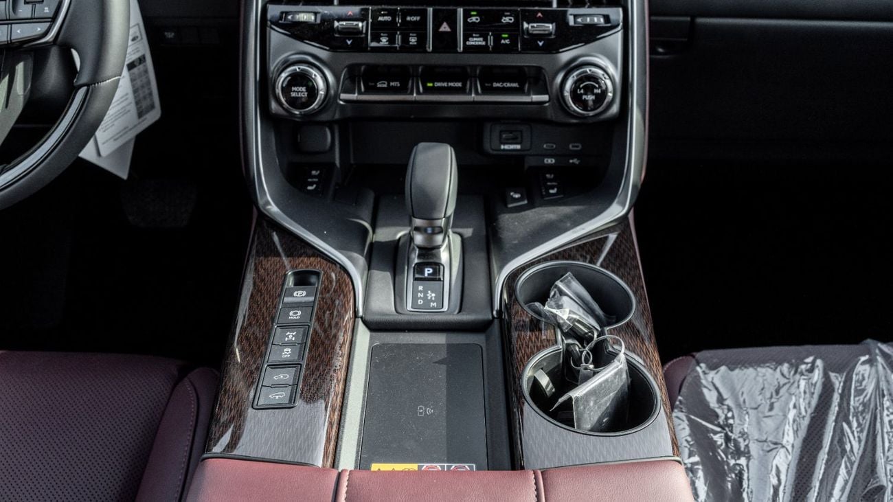 Lexus LX700h 2026 Lexus LX700h Signature 3.5L AT Hybrid With Auto Park (Gray-Red)