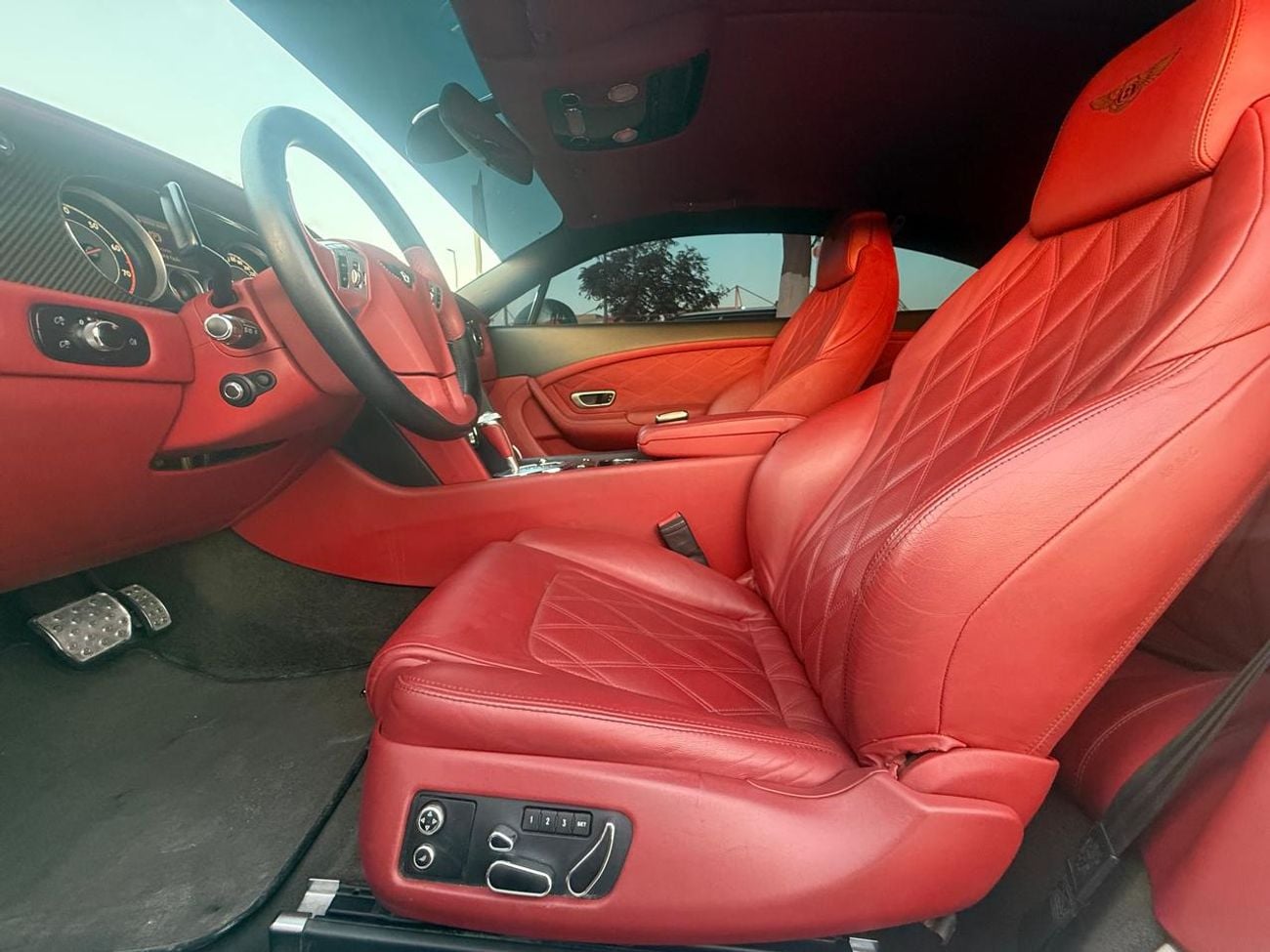 Bentley Continental GT Speed 4.0L Coupe Bentley Continental GT Speed 2013 - GCC Specs - Pristine Condition