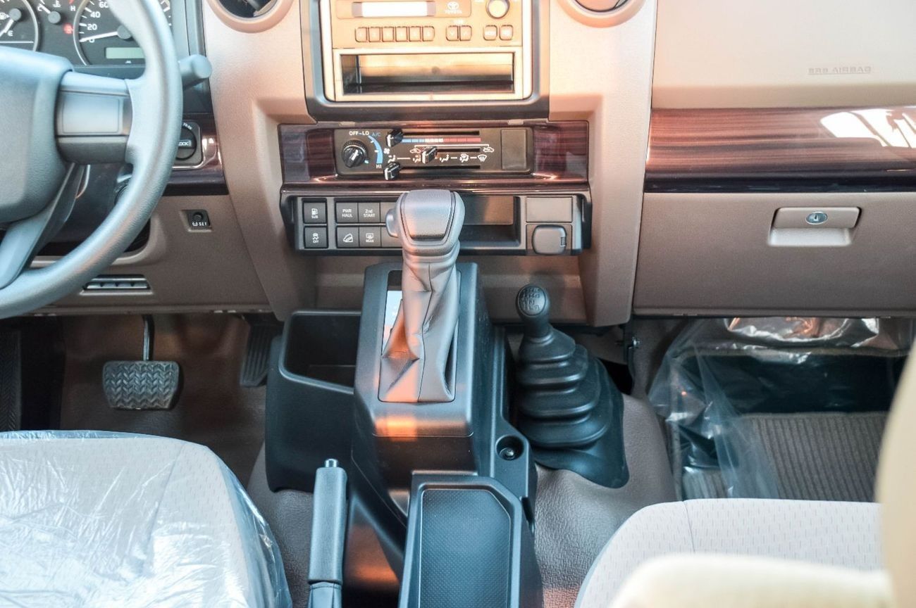 Toyota Land Cruiser 70 TOYOTA LAND CRUISER 78 2.8L AT 3 DOOR 4WD SUV 2025