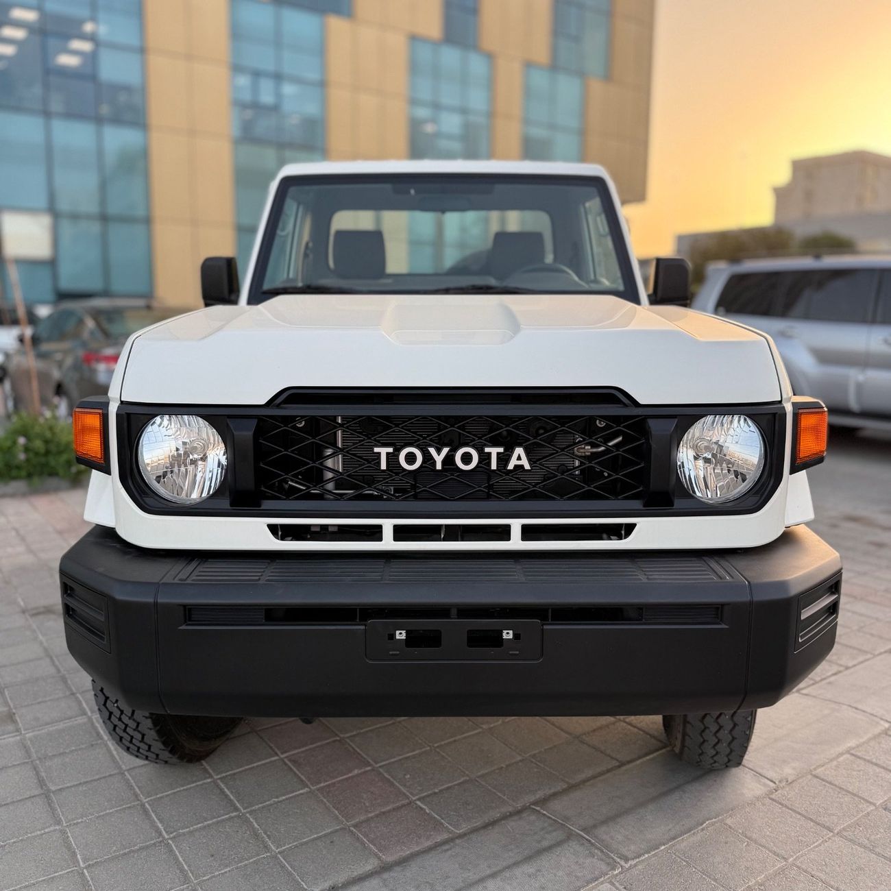 Toyota Land Cruiser Pick Up Single Cab Std 4.0L