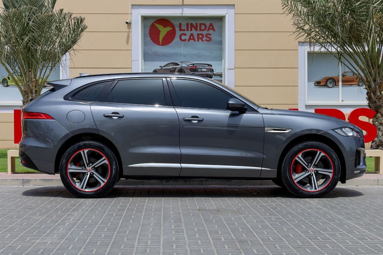 Jaguar F Pace Jaguar F-Pace S 2020 GCC under Warranty with Flexible Down-Payment.
