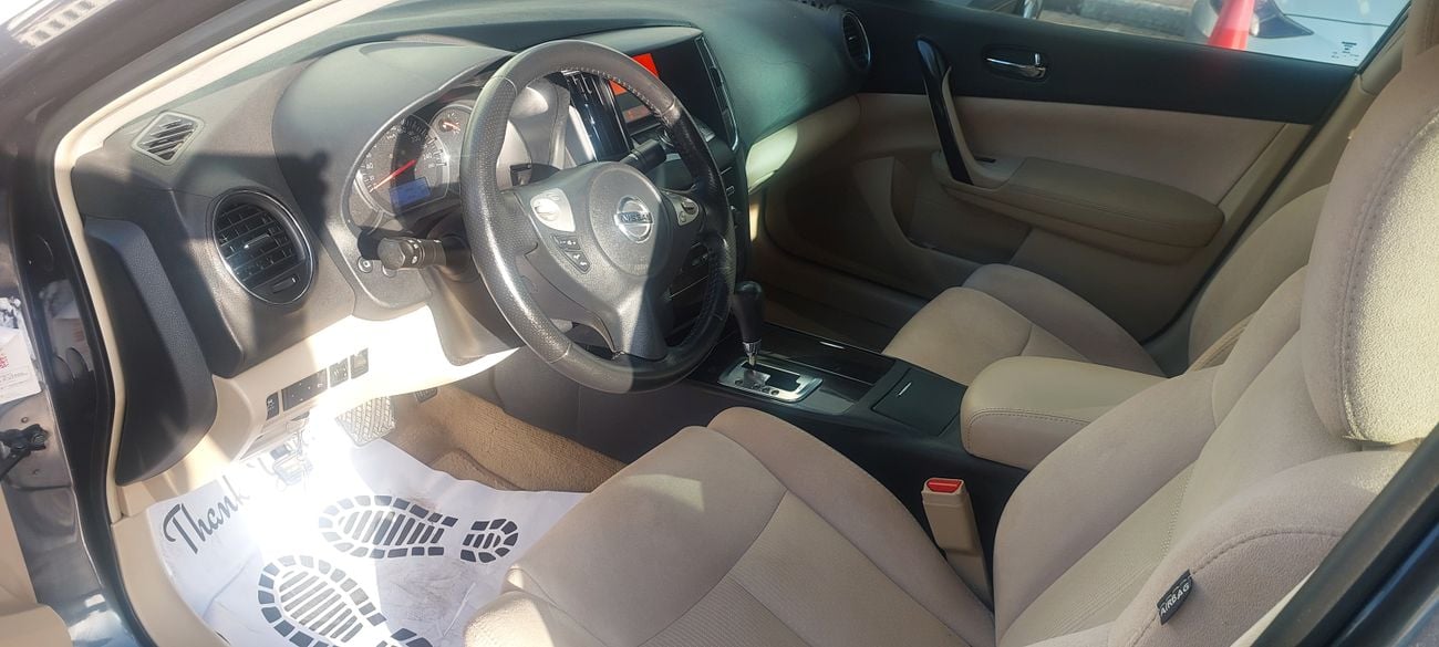 Nissan Maxima S 3.5L