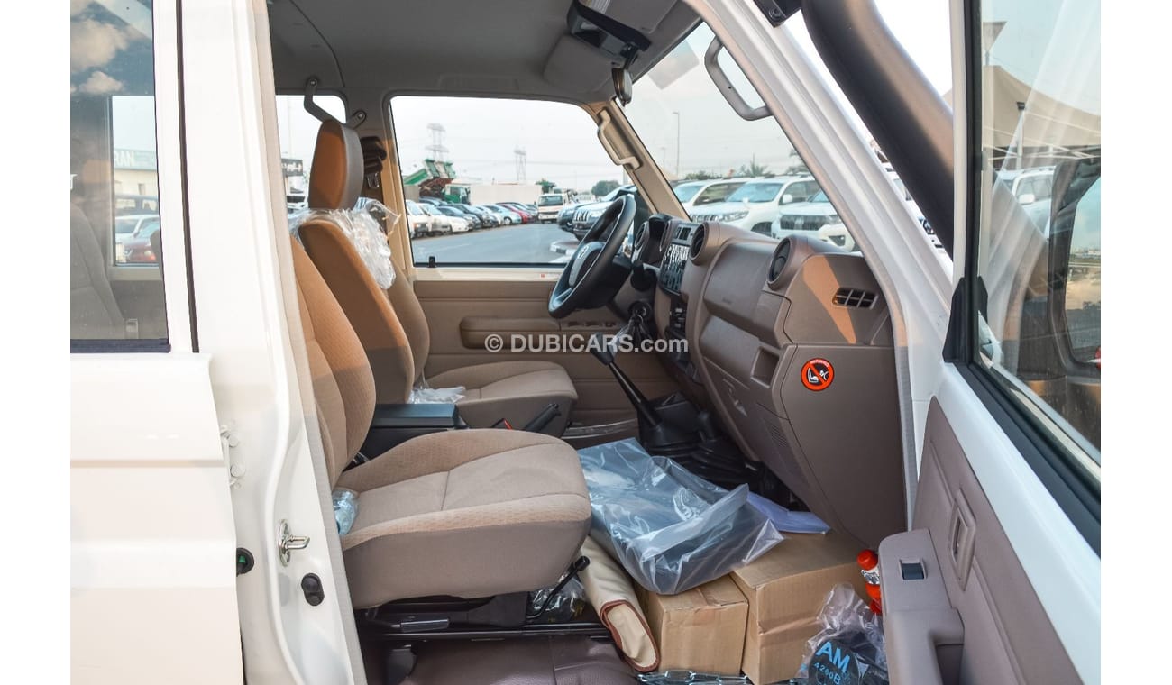 Toyota Land Cruiser Pick Up TOYOTA LAND CRUISER PICKUP 79 SERIES 4.5L V8 4WD 2024 | ALL WHEEL DRIVE | DIFFERENTIAL LOCK | ALLOY 