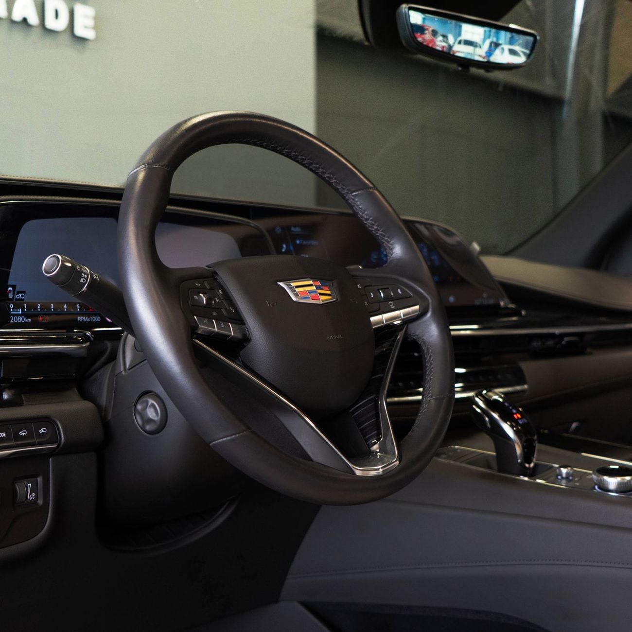 Cadillac Escalade PREMIUM LUXURY AED  7,090 P.M • 0% Downpayment • Cadillac Escalade • Agency Warranty