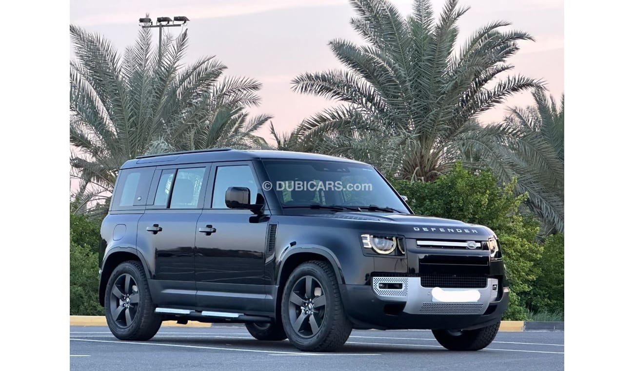 لاند روفر ديفندر DEFENDER P300 110 SE 2024 // GCC (AL TAYER) // CONTRACT SERVICE 65KM // 5 WARRANTY