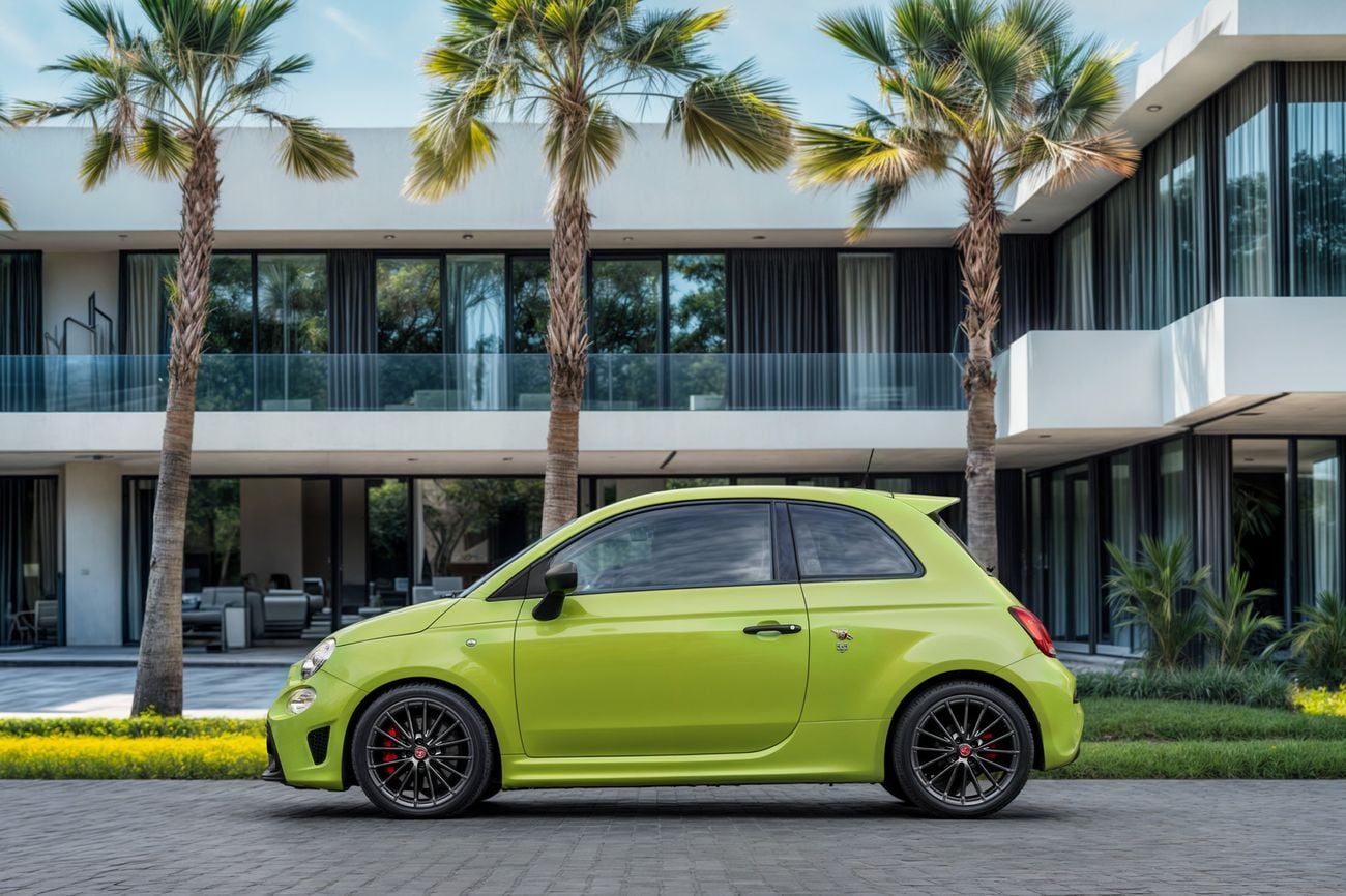 أبارث 595 595 COMPETIZIONE | 1,175 P.M | 0% Downpayment | ABARTH WARRANTY! | Ramadan Offer!
