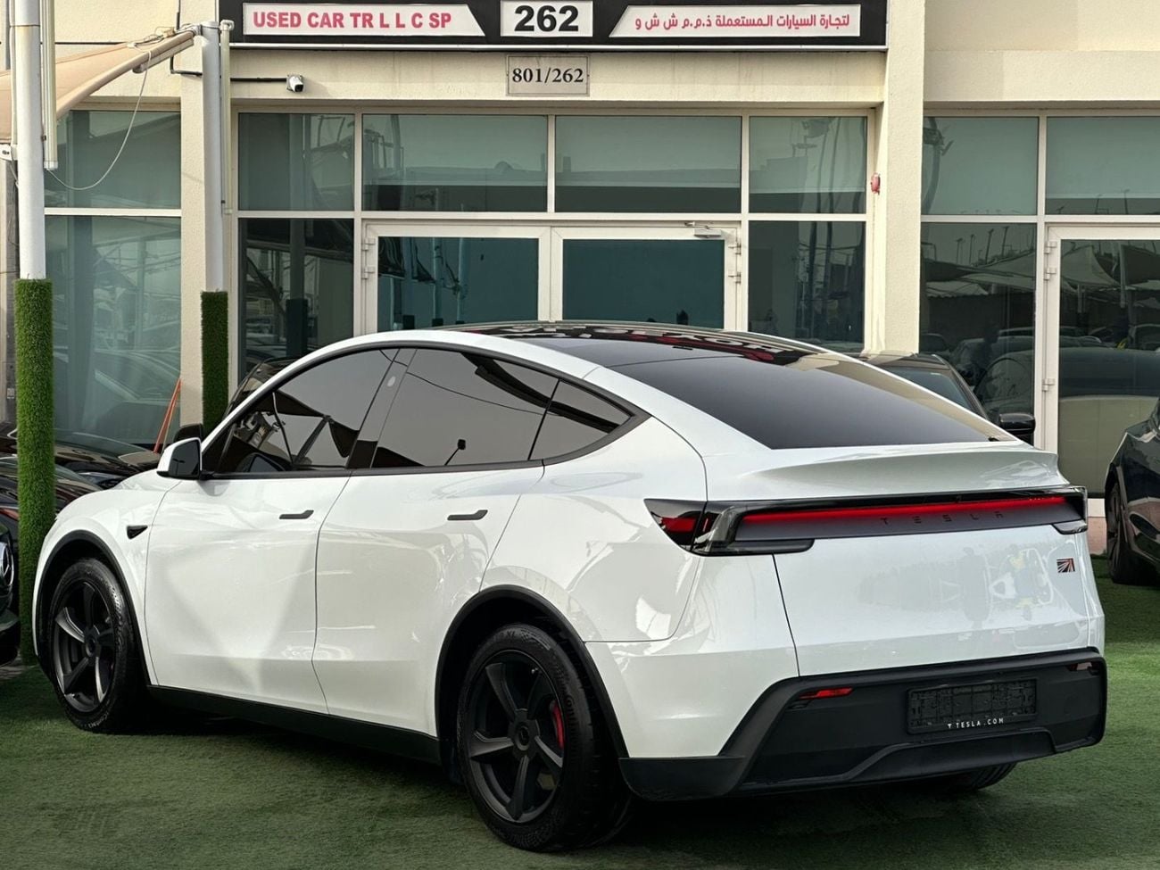 Tesla Model Y LONG RANGE