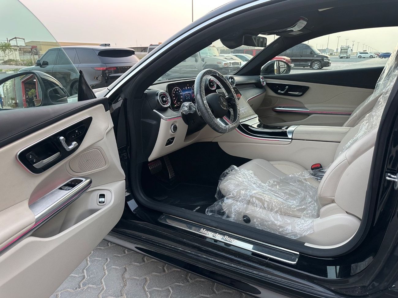 مرسيدس بنز CLE300 4MATIC