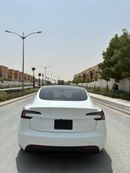 تسلا موديل 3