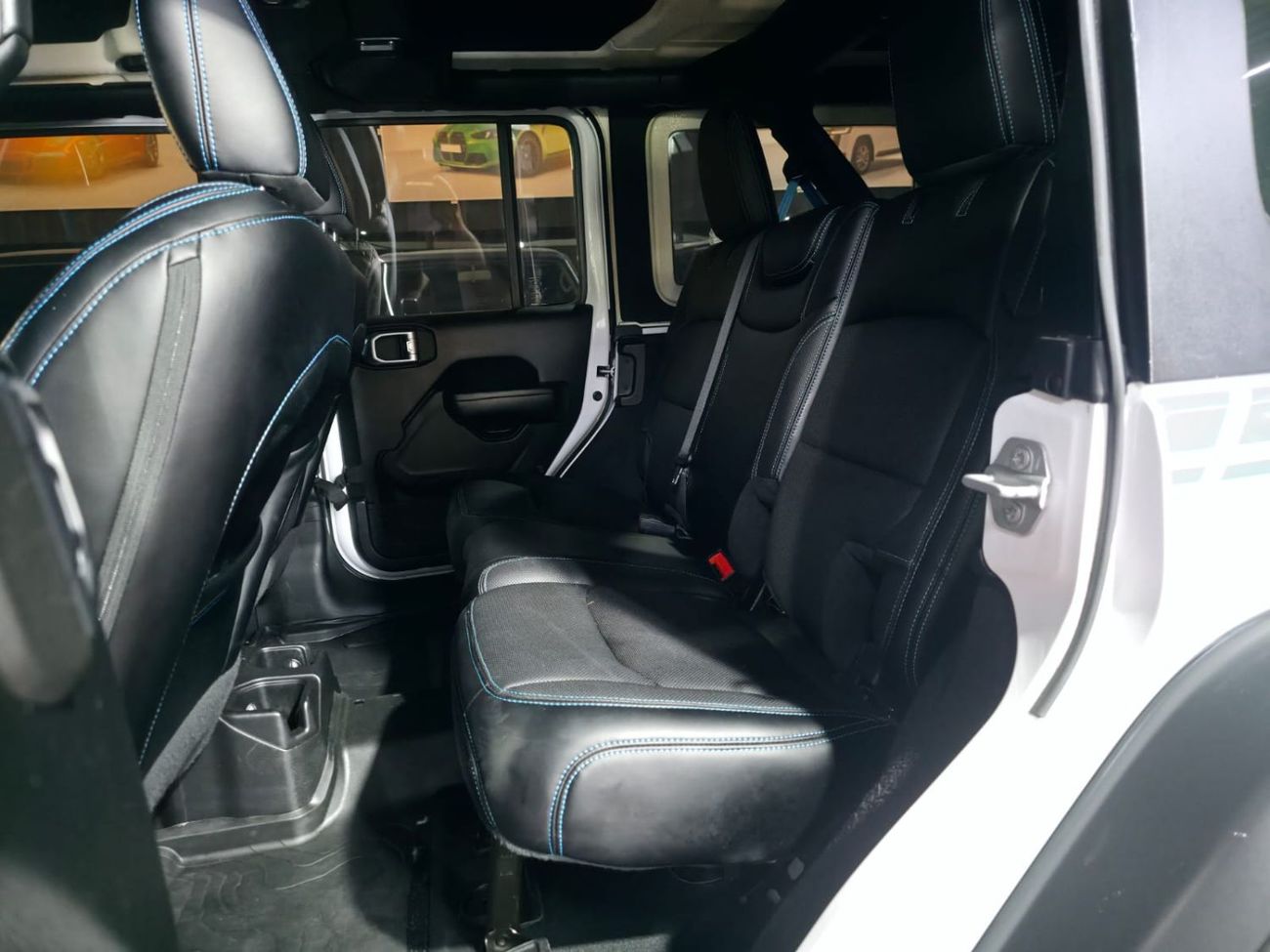 جيب رانجلر Unlimited Sport 3.6L A/T