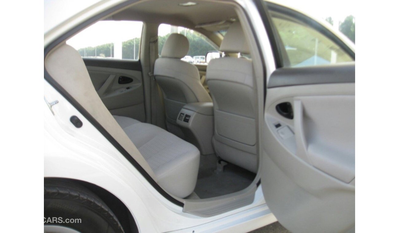 Toyota Camry GL GCC