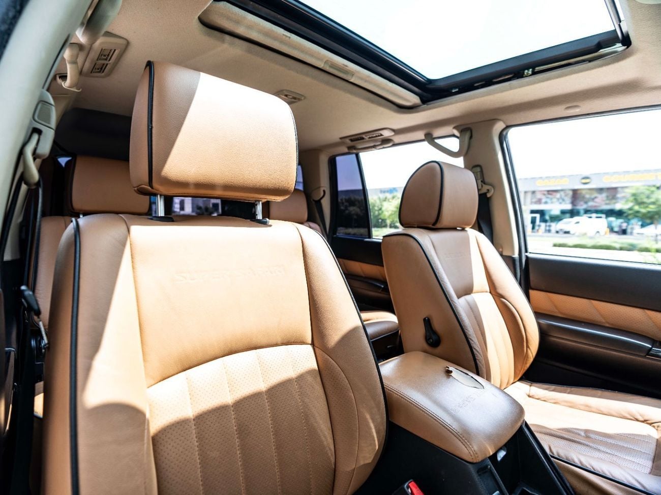 Nissan Patrol Safari Super Safari 4.8L A/T