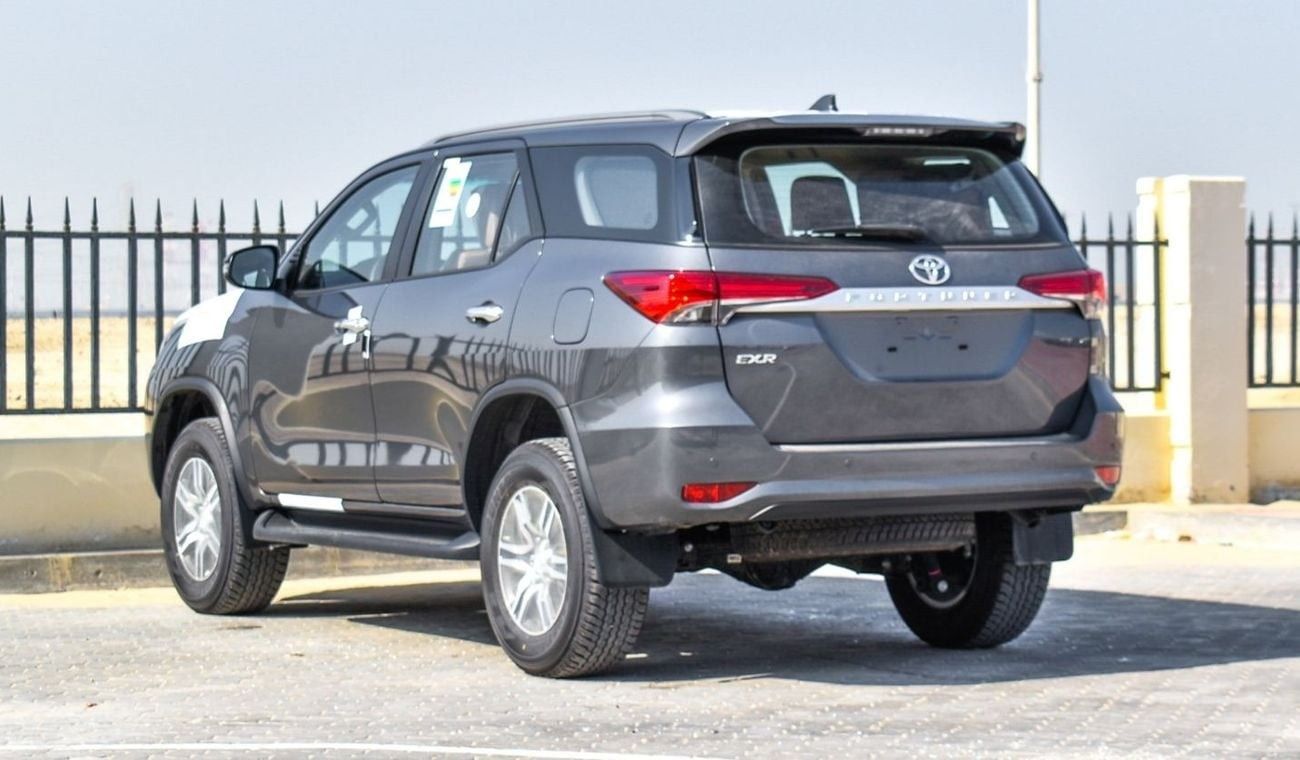 Toyota Fortuner FORTUNER PETROL 2.7L V4 - EXR - 4WD - 2025 MODEL YEAR