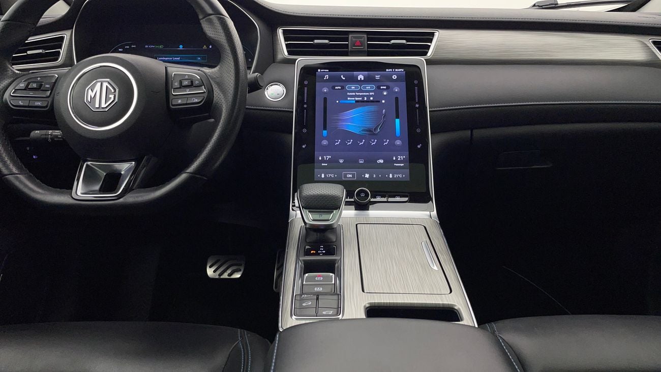 MG RX5 LUXURY 1.5 | Zero Down Payment | Home Test Drive