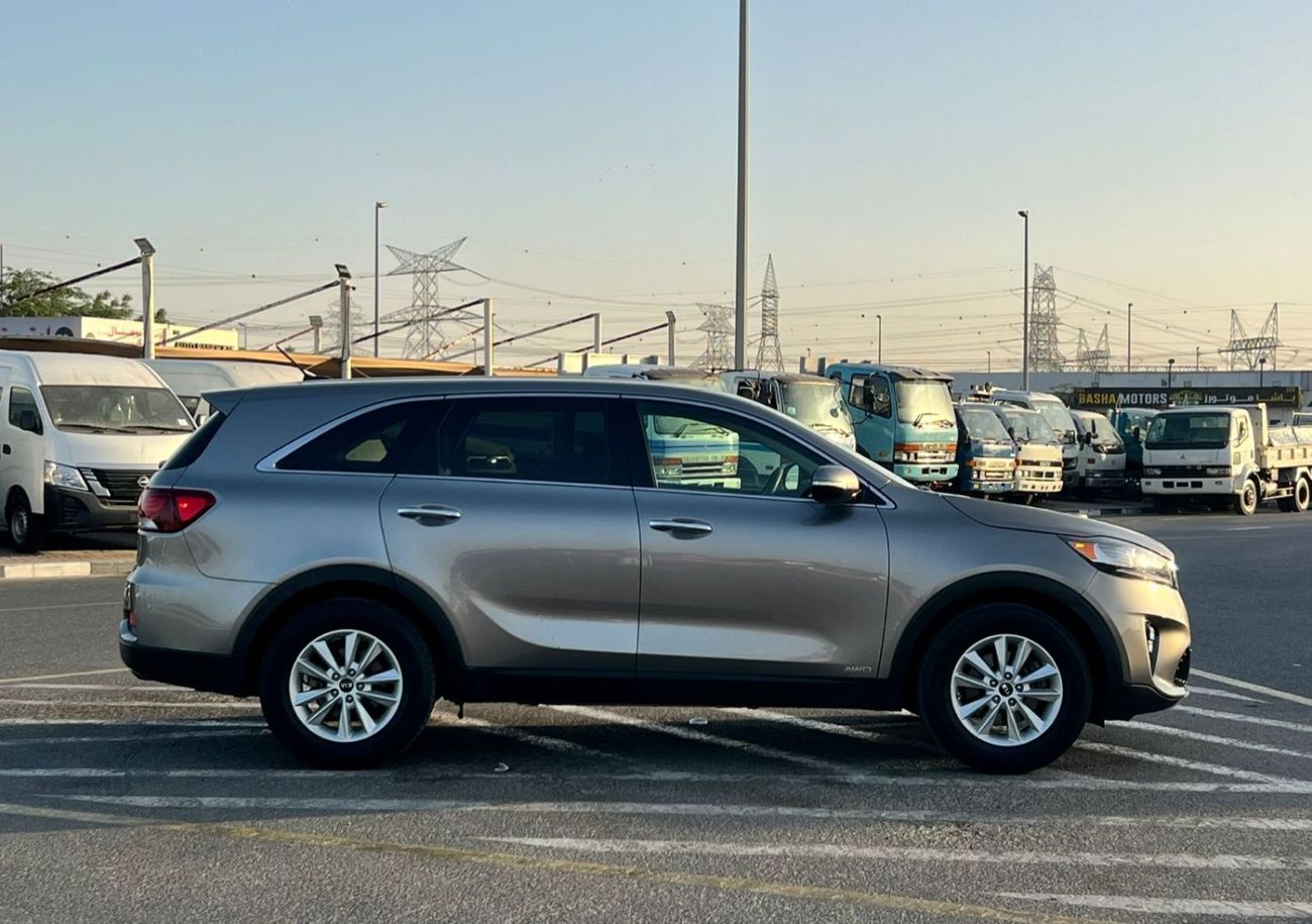 Kia Sportage 2019 Kia Spotage Mid Option  3.3L V6 - Rear Camera - AWD 4x4 - Leather Seat - Electric Seat -