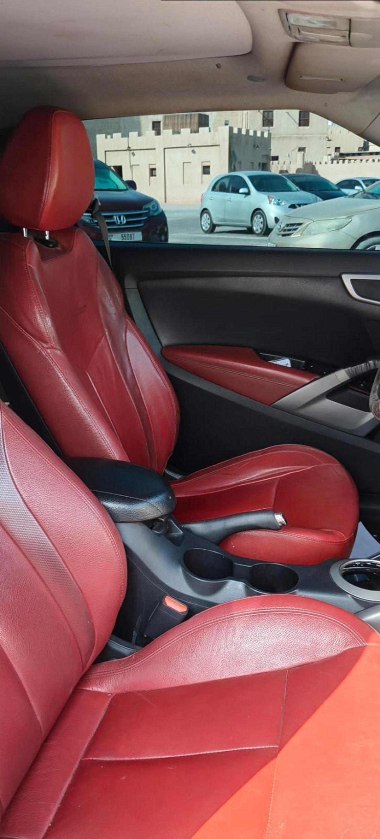 Hyundai Veloster GLS 1.6L