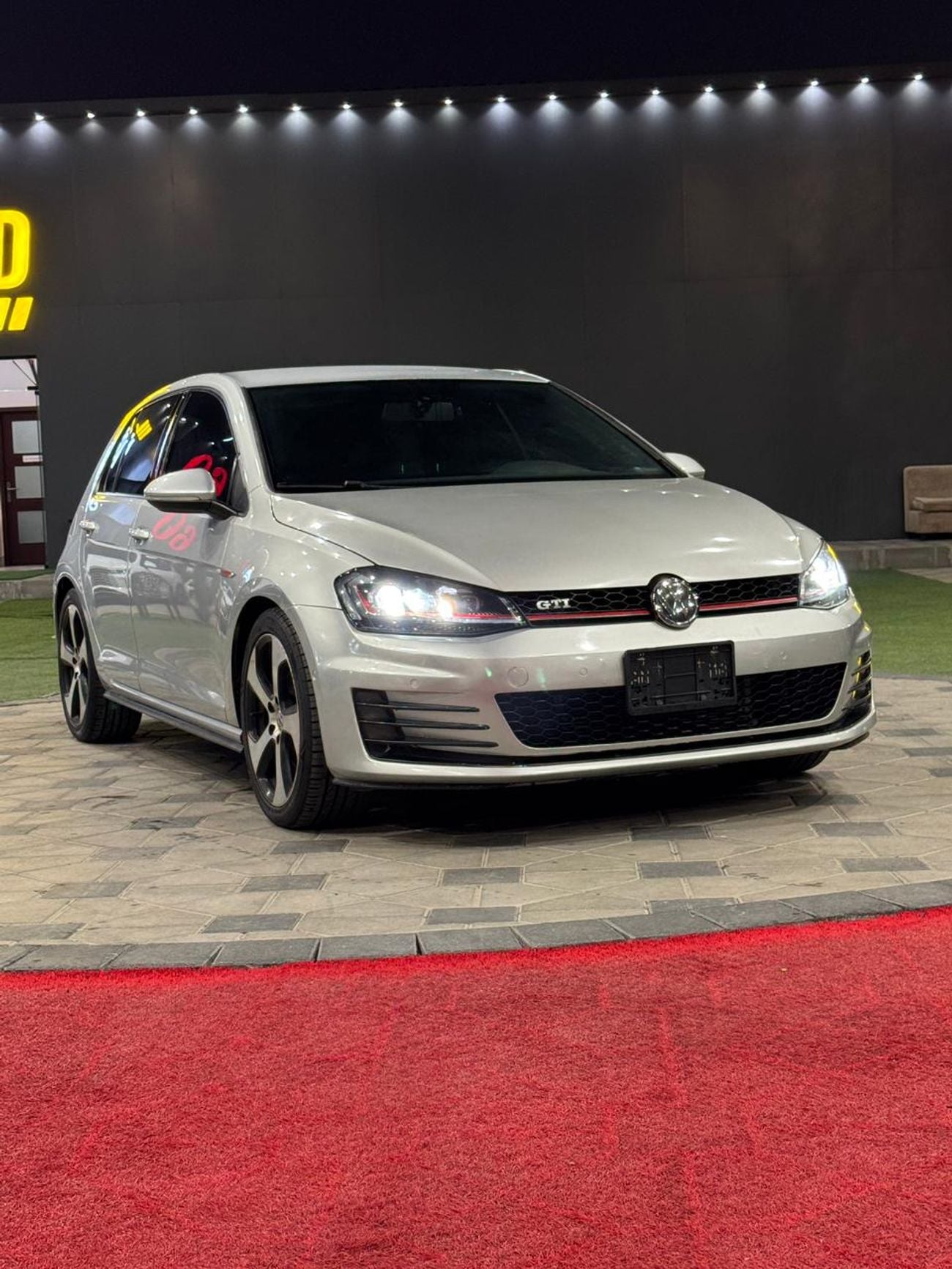 Volkswagen Golf GTI SE