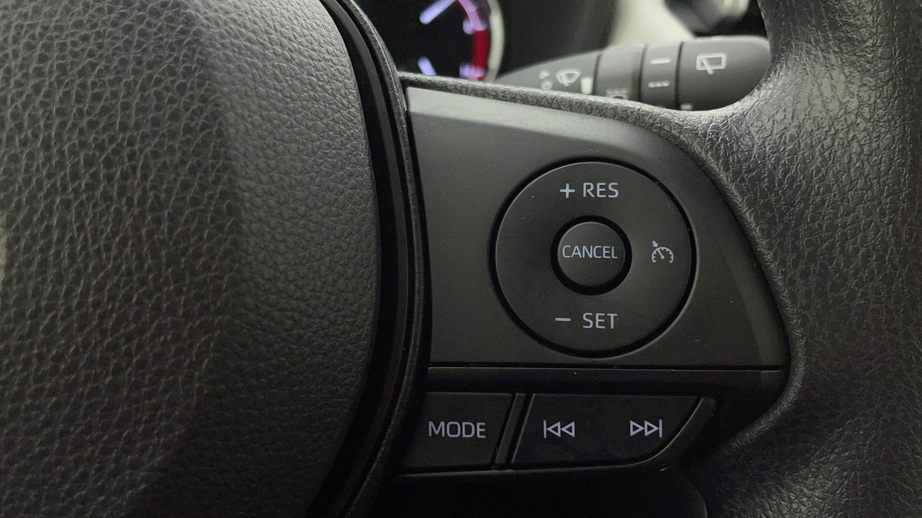 تويوتا راف ٤ ADVENTURE 2.5 | بدون دفعة مقدمة | اختبار القيادة في المنزل