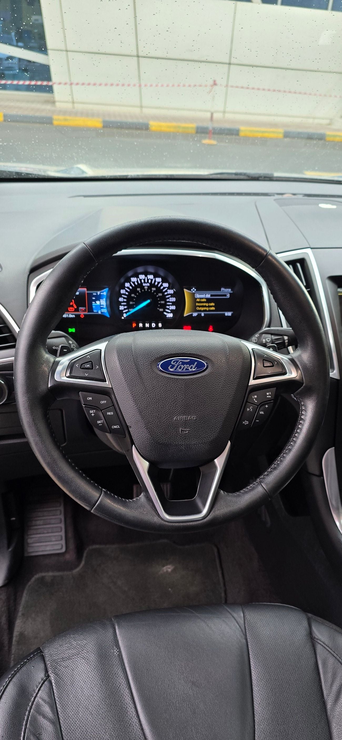 فورد إدج Titanium