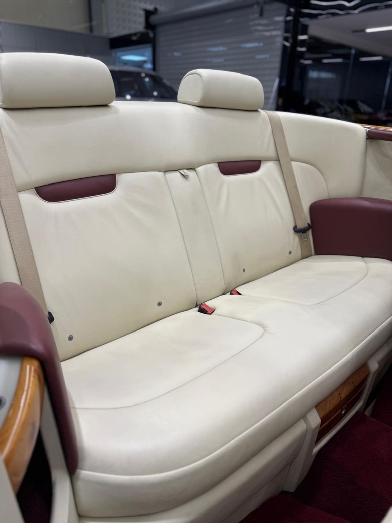 رولز رويس فانتوم Drophead Coupé | GCC Specs | Iconic Luxury Convertible