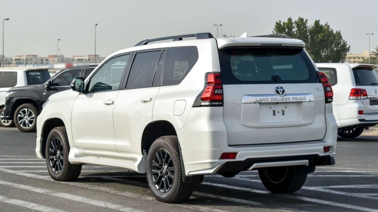 Toyota Prado TXL RHD Japanese with Japan Export Certificate 2.7L V4 Petrol engine Automatic Gear 4WD 7 Seats 5 Do