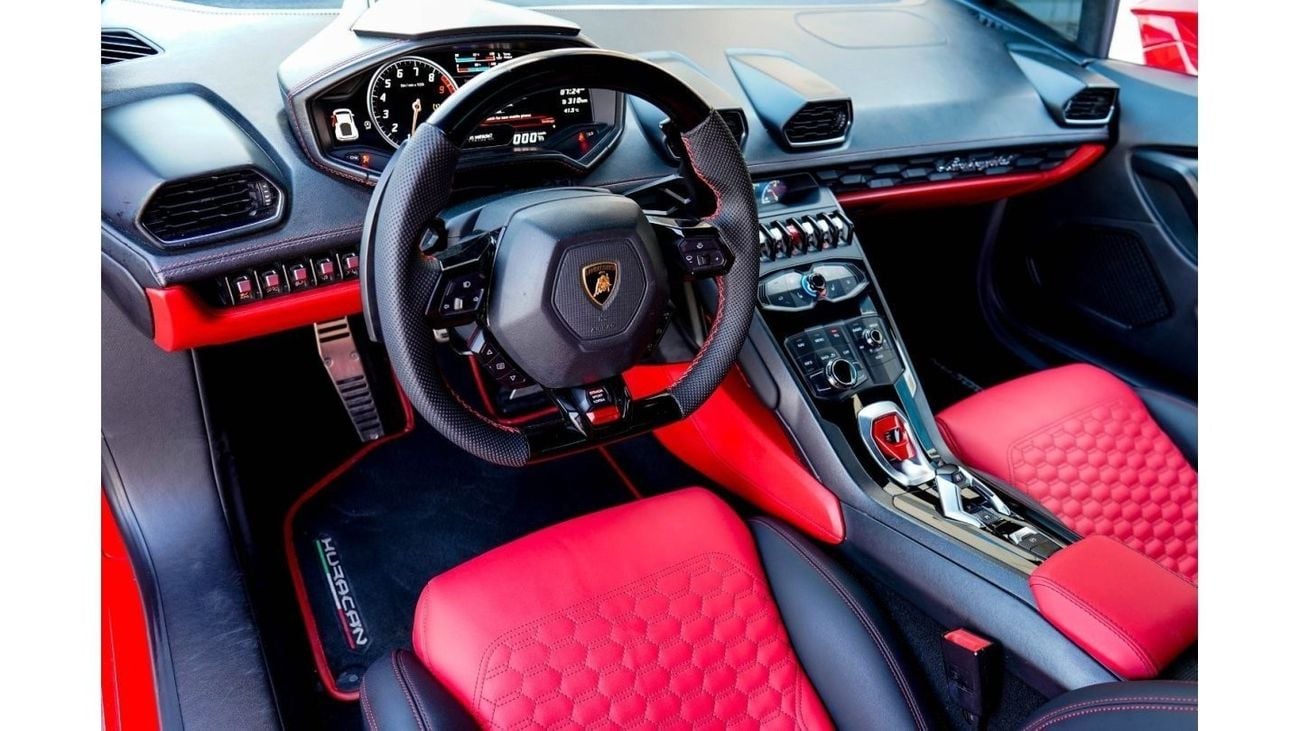 Lamborghini Huracan LP640-4 Performante Lamborghini Huracan 2018 GCC.