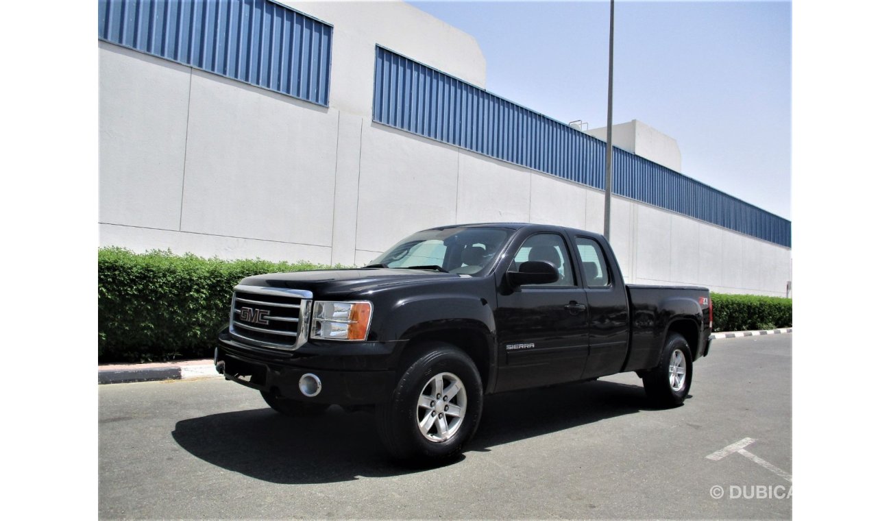 GMC Sierra GMC SIERRA 2013 GULF SPACE ONLY 30,000 KM LOW KM