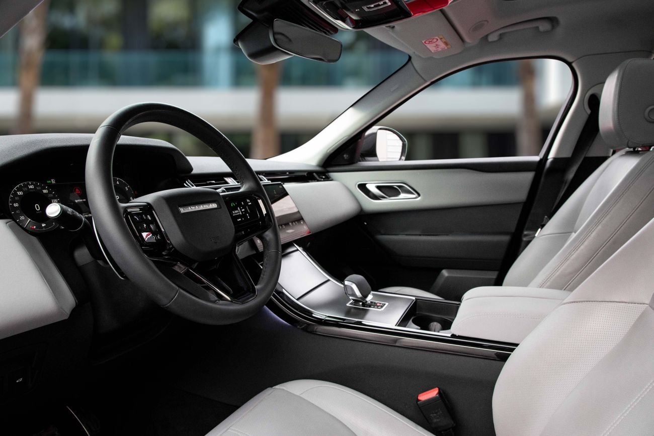 Land Rover Range Rover Velar Range Rover Velar Dynamic SE | 4,896 P.M | 0% Downpayment | Perfect Condition!