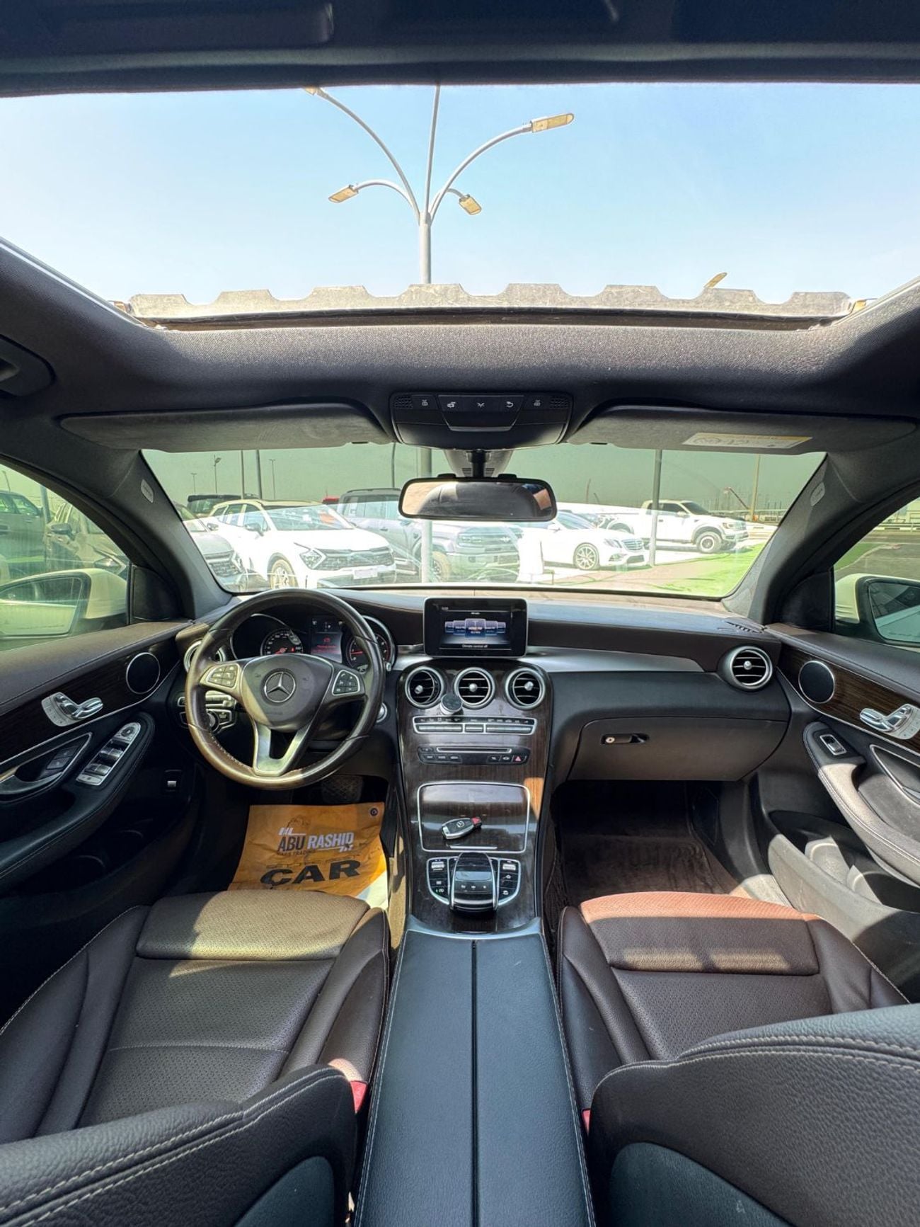 مرسيدس بنز GLC 250 Std 2.0L