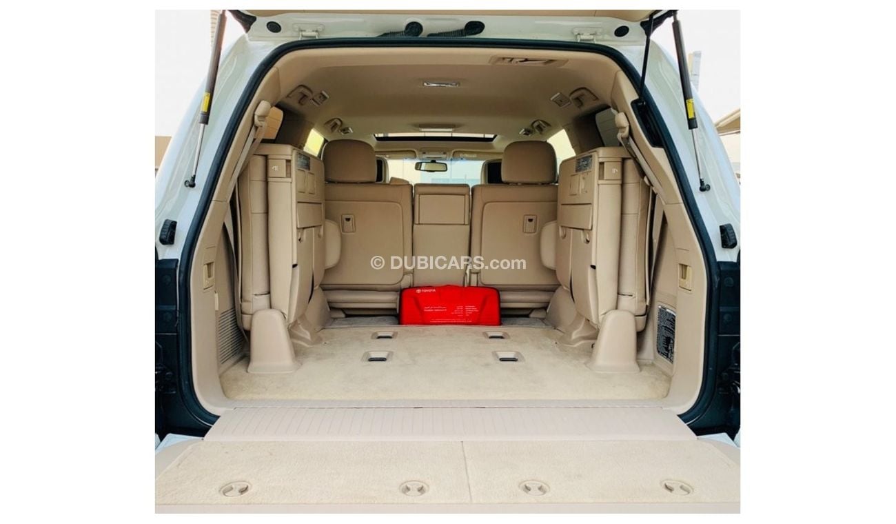 Toyota Land Cruiser VXR