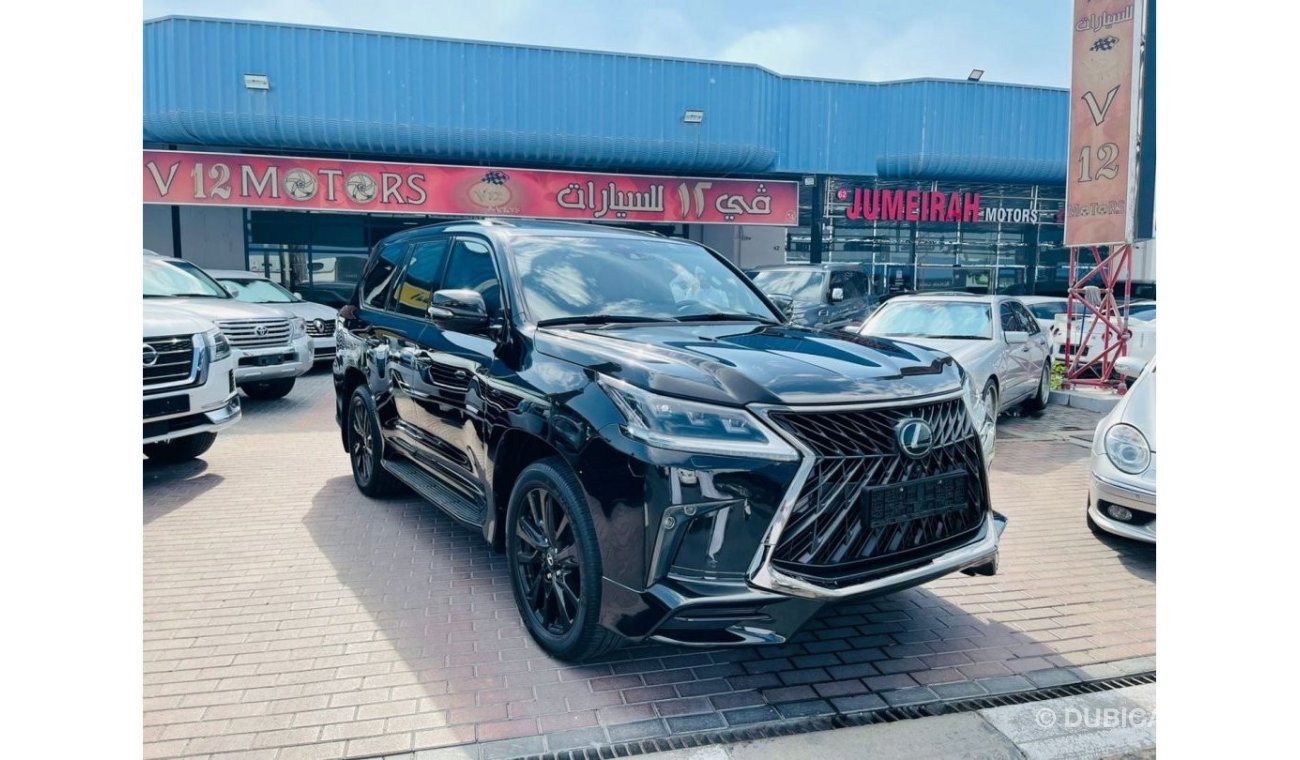 Lexus LX570 Black Edition S