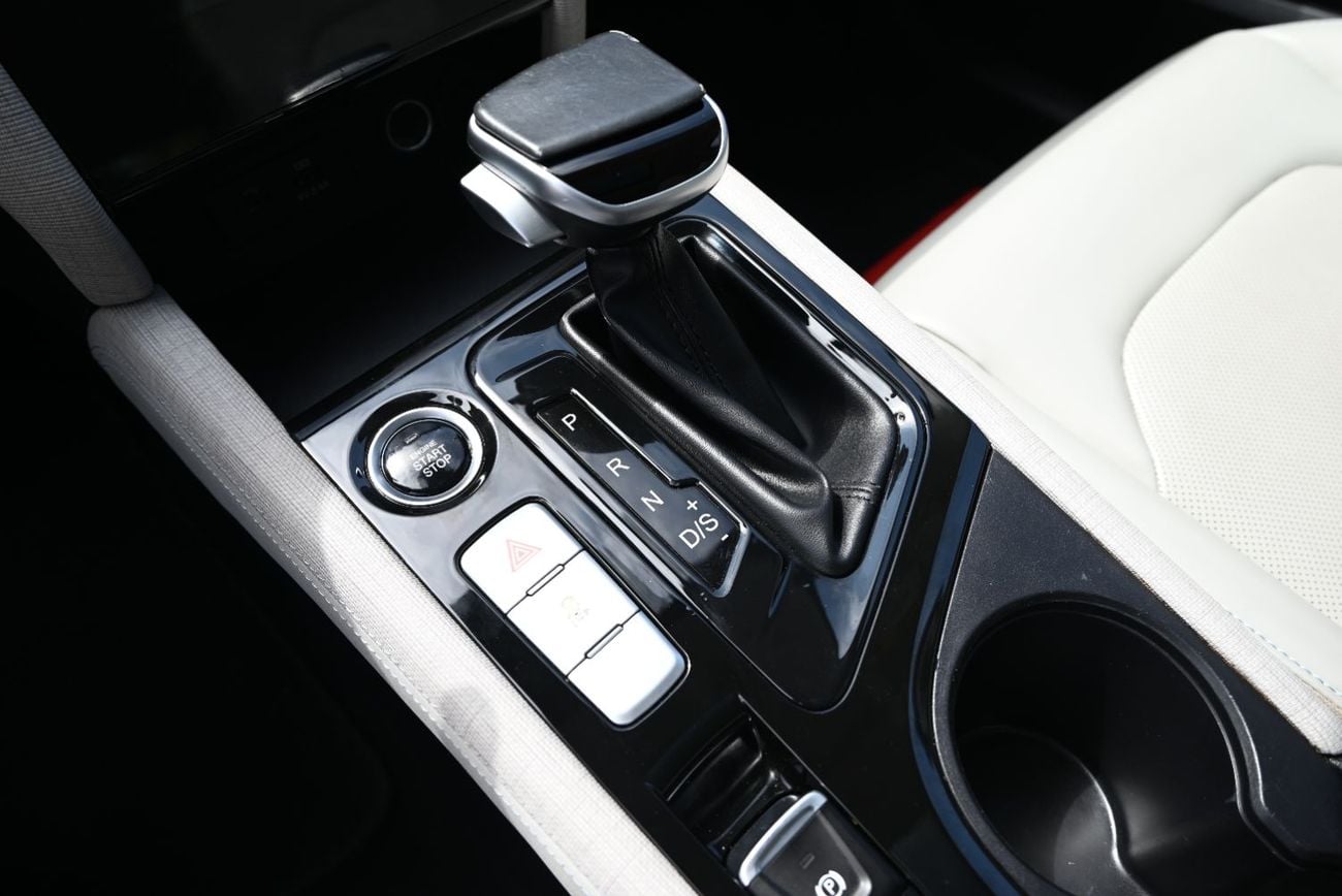 جاك J7 RAMADAN OFFER - 0% DP - JAC J7 1.5TC LUXURY 2023 - LOW MILEAGE - MINT CONDITION