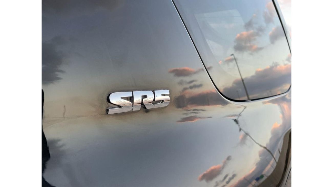 تويوتا Runner4 2021 SR5 PREMIUM SUNROOF 4x4 FULL OPTION US SPEC
