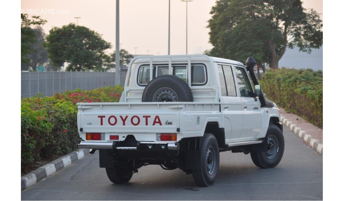 Toyota Land Cruiser Pickup 79 Double Cabin V8 4.5L Diesel MT (Export only)