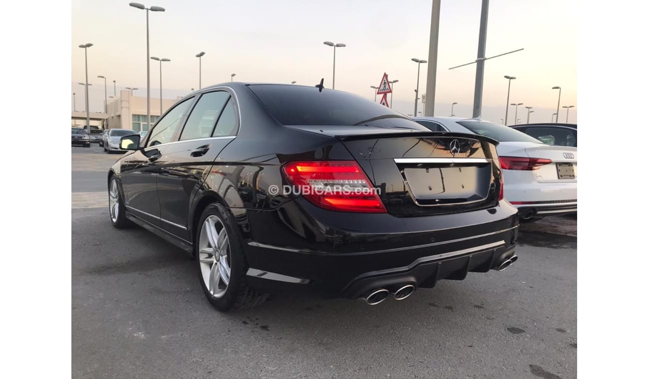 مرسيدس بنز C 250 مرسيدس C250 موديل 2013  كت 63 السياره حاله ممتازه من الداخل والخارج
