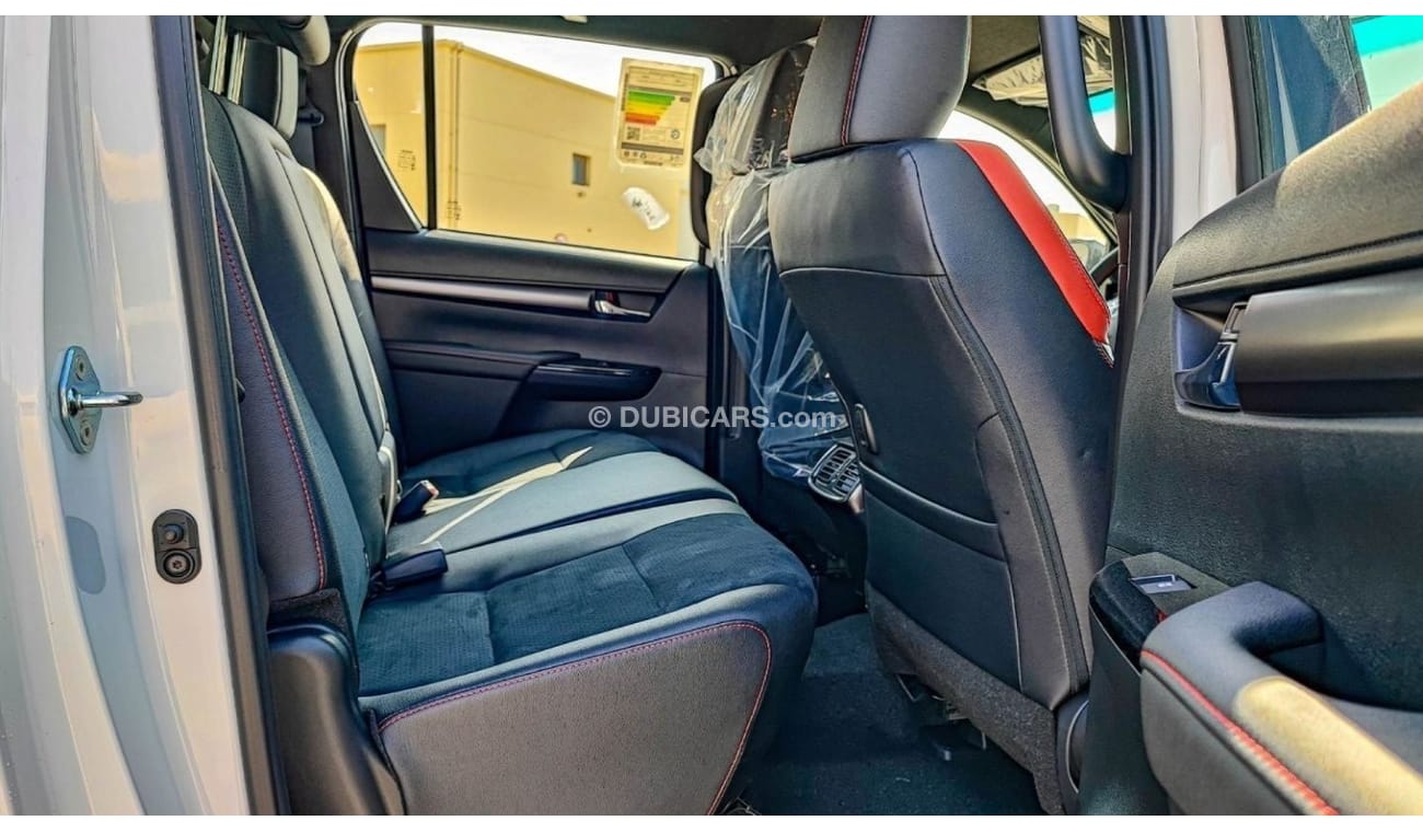 تويوتا هيلوكس HILUX GR 2.8L