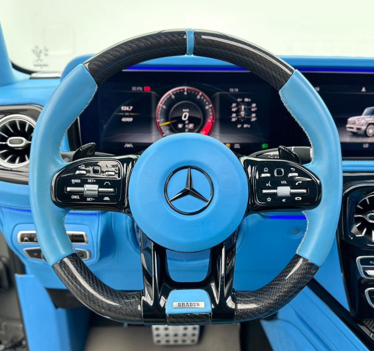 Mercedes Benz G63 AMG STANDARD 2022 Mercedes-Benz G-63, Brabus Kit, 1 Year Unlimited KM Warranty, Full Service History, GCC