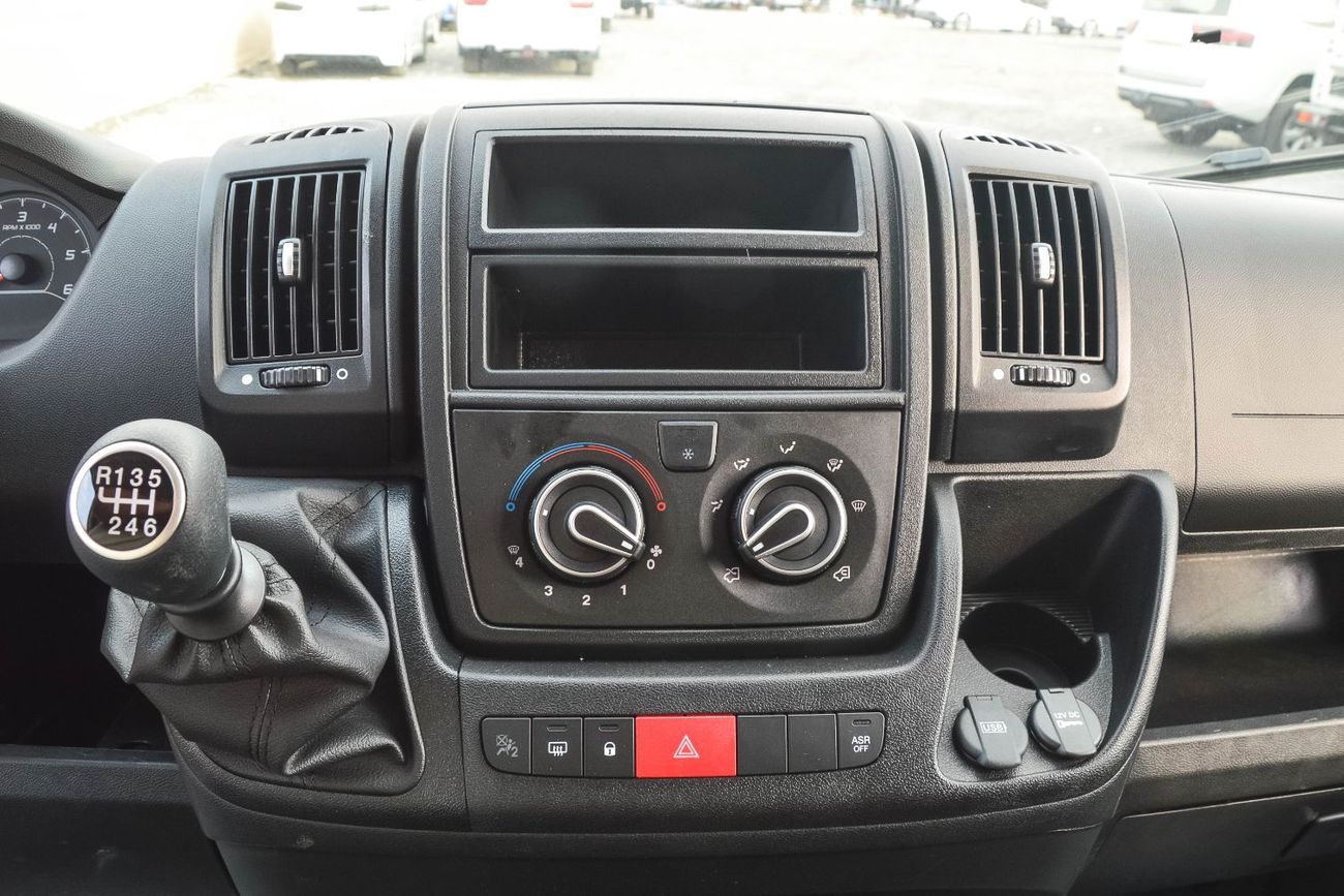 Fiat Ducato FIAT DUCATO PROFESSIONAL 2.2L DIESEL CARGO VAN 2024