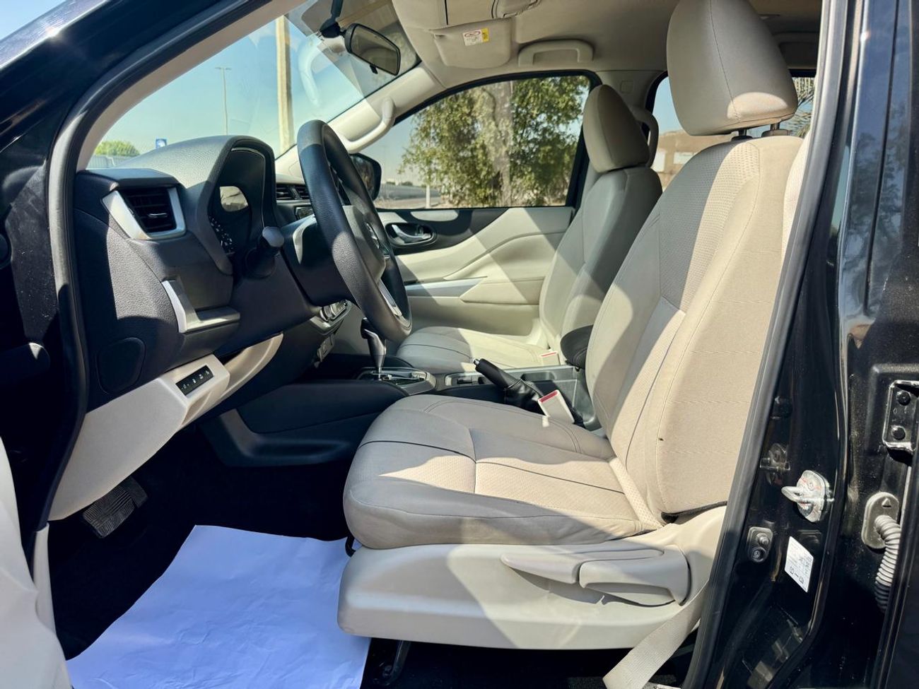 Nissan XTerra SE 2.5L RWD 2021 2.5L GCC (1090/-MONTHLY)