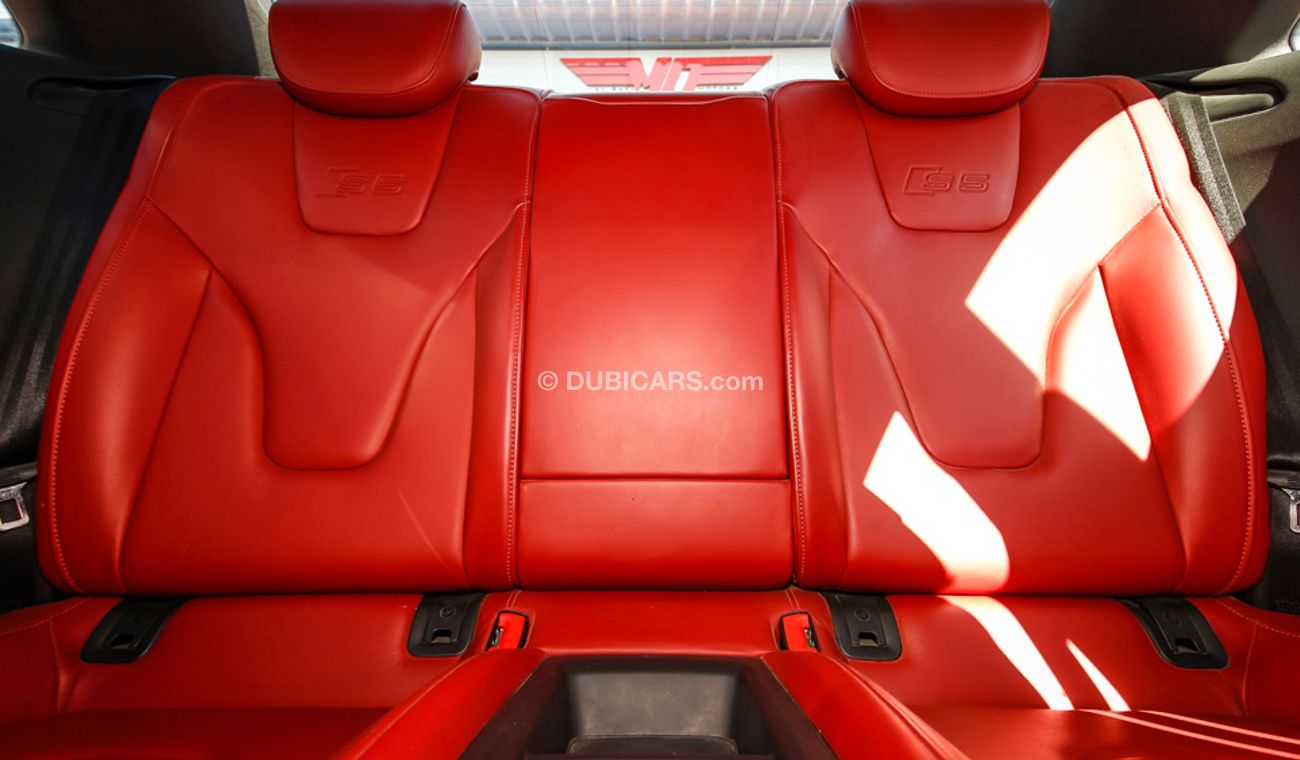 Audi S5