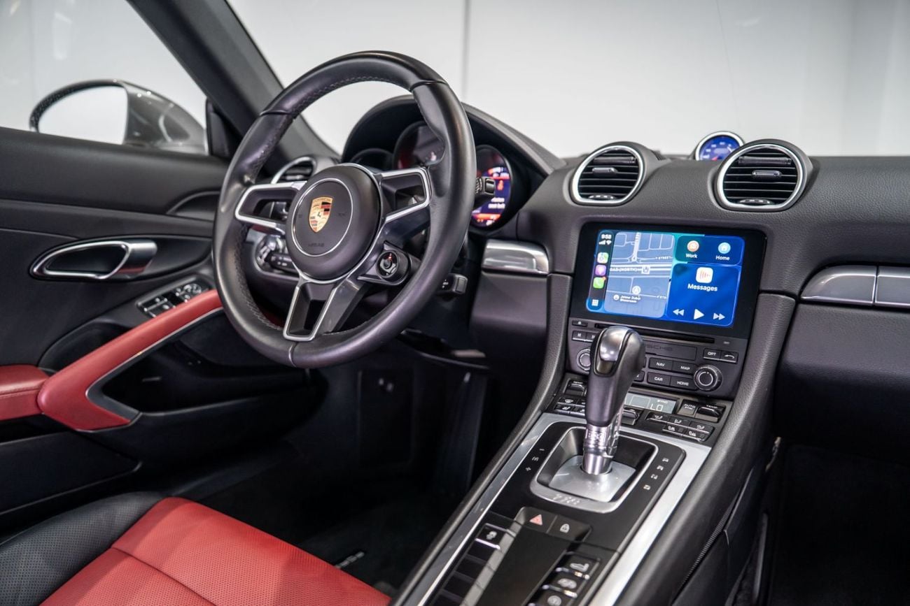 Porsche 718 Cayman